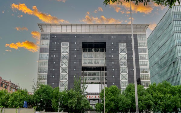 中国外文大厦：商业地产绝佳选择