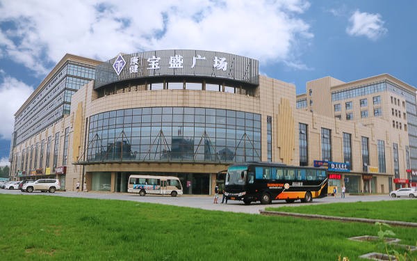 宝盛广场——商业地产的黄金地段