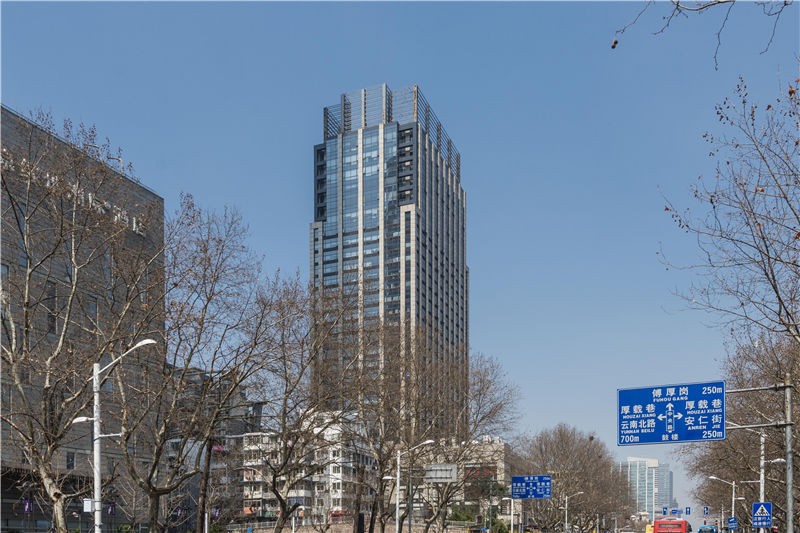 金峰大厦——中央路黄金地段的商务旗舰