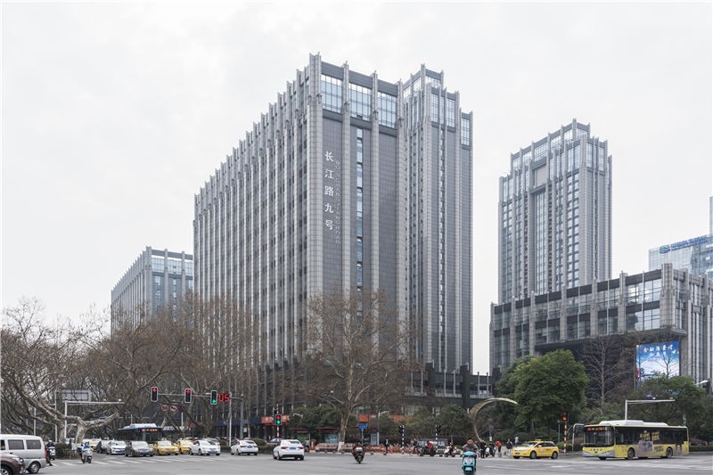 长江路九号——南京核心区域，金融巨头云集