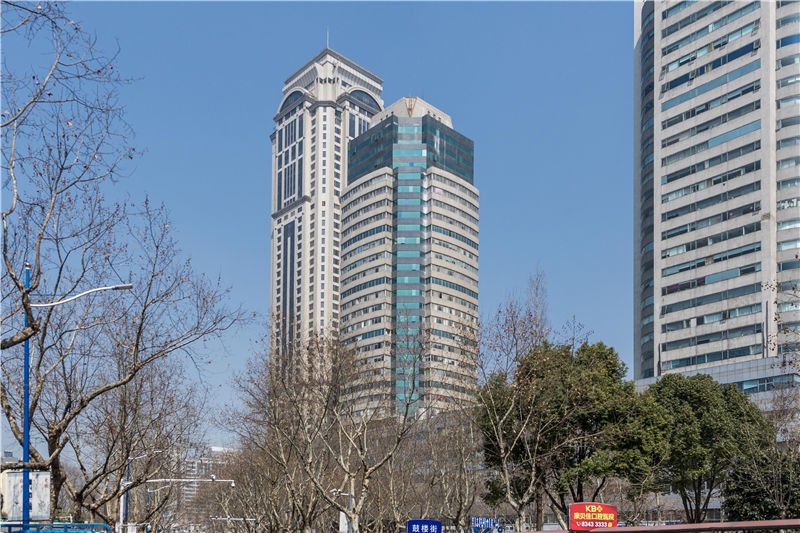 江苏商厦：中央路核心，现代化智能综合体的投资宝地