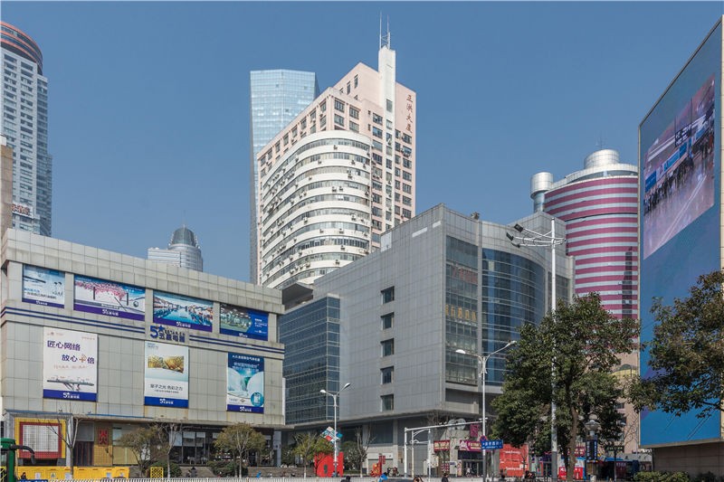 正洪大厦——新街口中心，商业与生活的完美融合