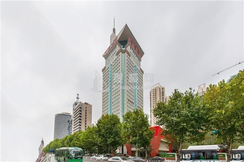 长航大厦：江岸之巅，商业地产的璀璨明珠