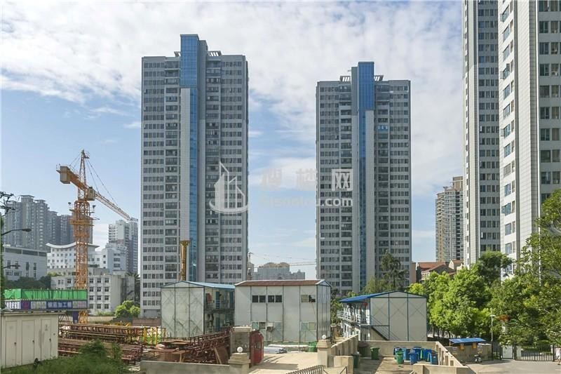 凯乐桂园：位于繁华之地的优雅商厦