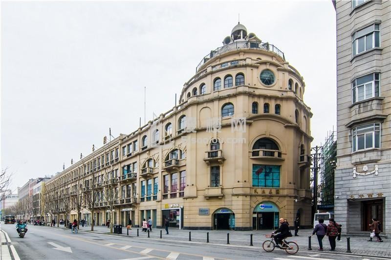 凯德新民众乐园：繁华中山大道的魅力之源