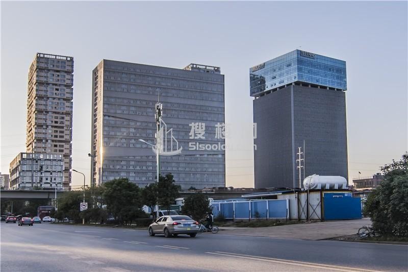 光谷当代国际中心：现代化办公体验的理想之选