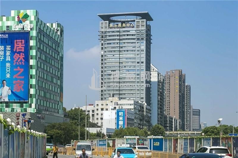 华乐商务中心，光谷之芯，商业领袖的绝佳选择