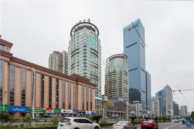 楚天都市花园：繁华中心的高品质住宅体验