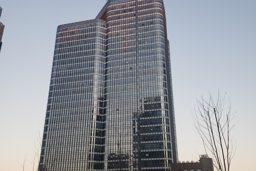 万景国际广场：商业地产的璀璨明珠