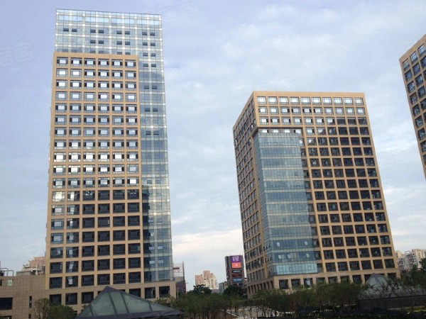 光谷鼎创国际：企业发展的新篇章