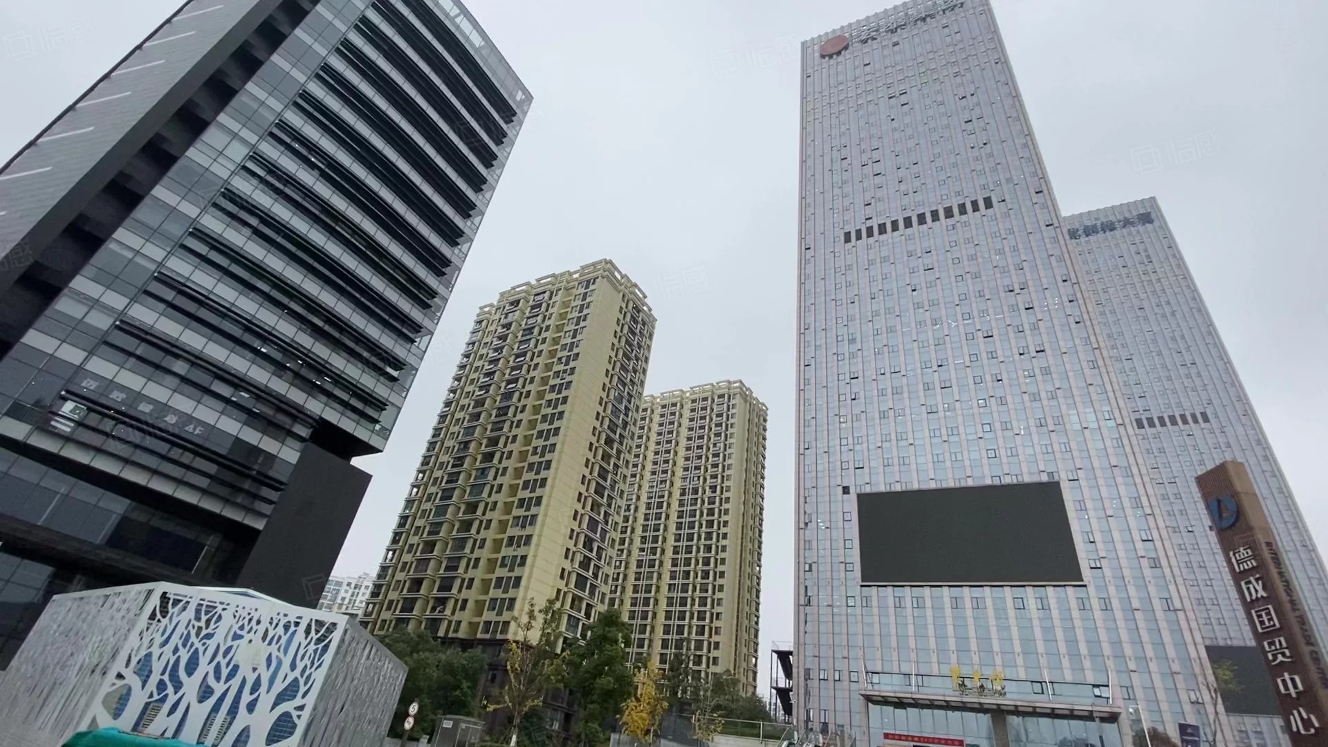 宏泰大厦——繁华核心，便捷交通，优质写字楼之选