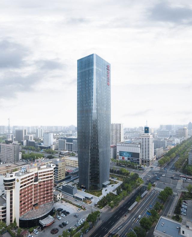 中铁科技大厦：优越地理位置与高品质设施的完美融合