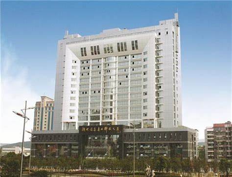 湖北信息产业科技大厦：优秀商业地产，科技与现代的完美结合