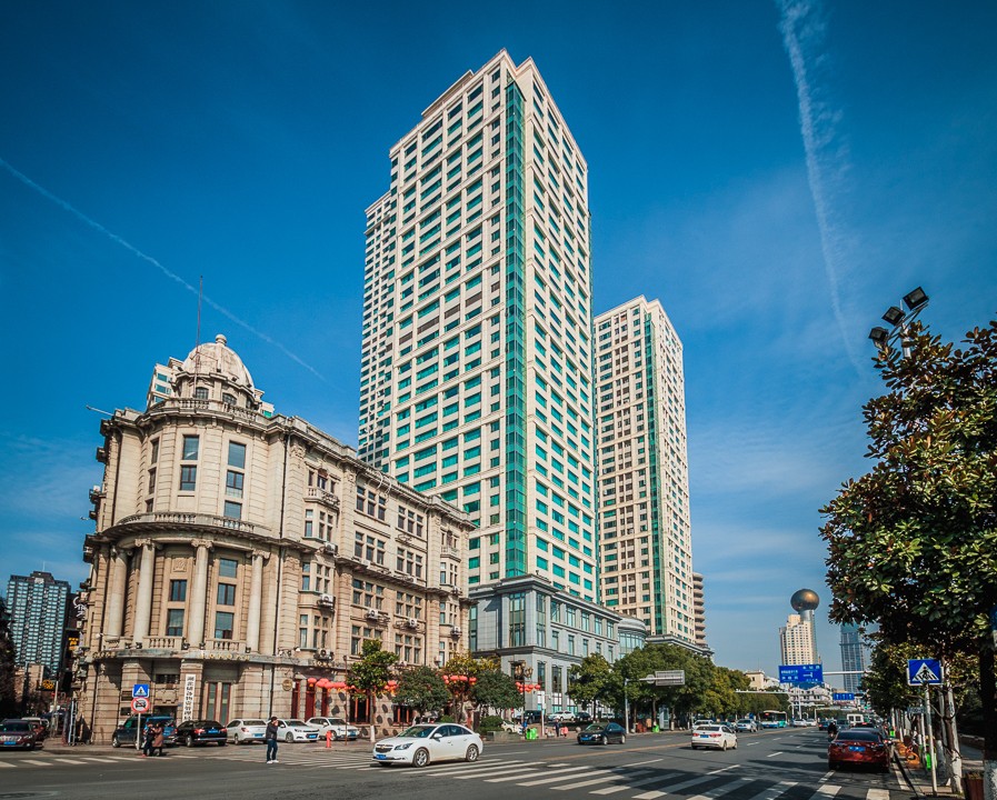 时代广场，武汉市江岸区沿江大道的商业明珠