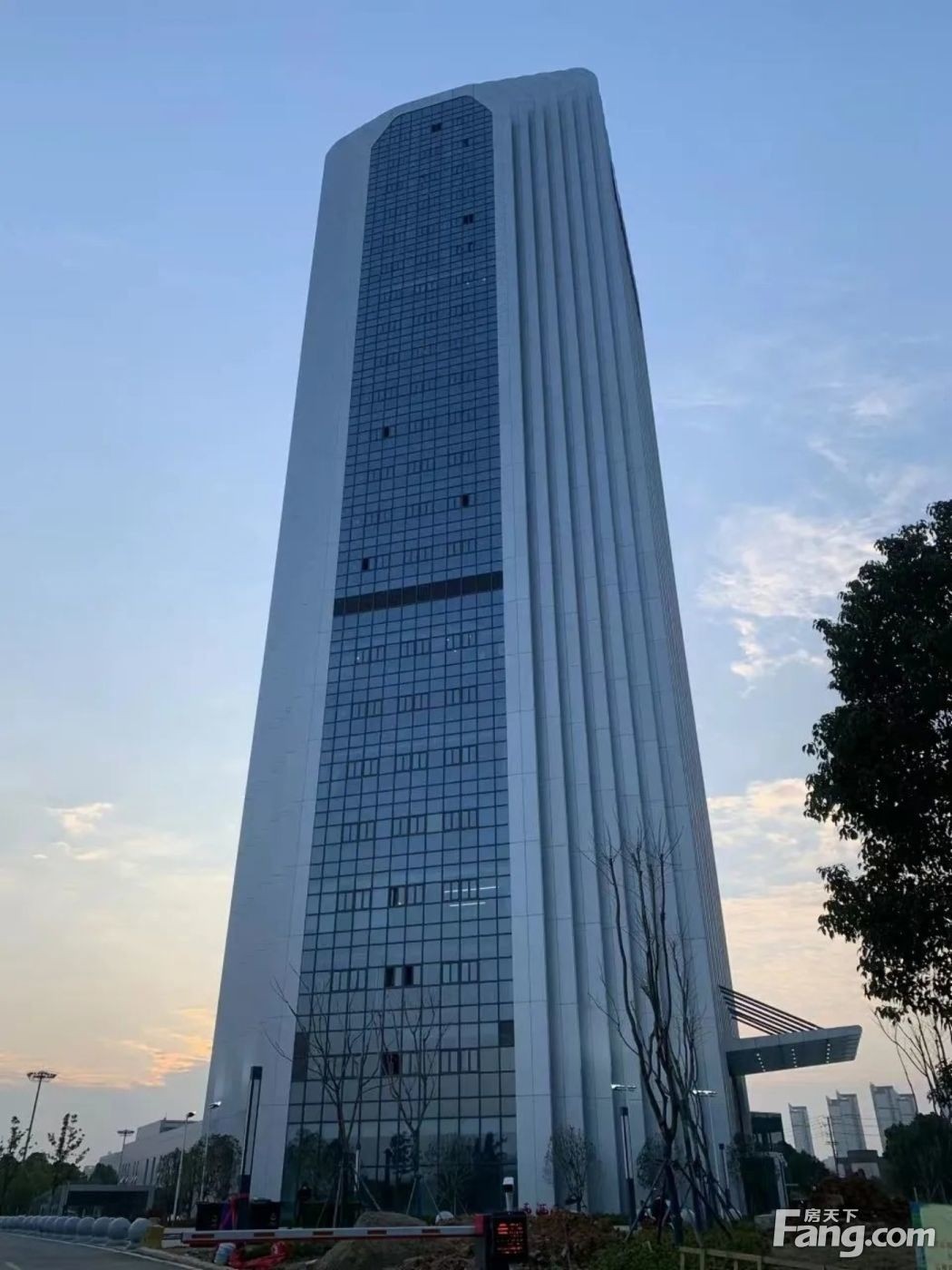 [兮棣空间]江夏区文化大道地铁上盖商业地产