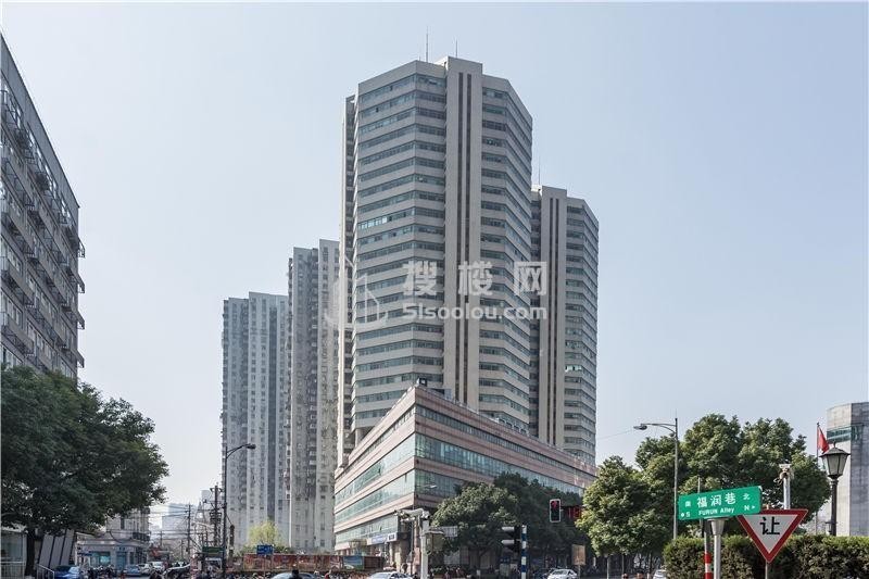 世贸中心大厦——南京商业地产的璀璨明珠