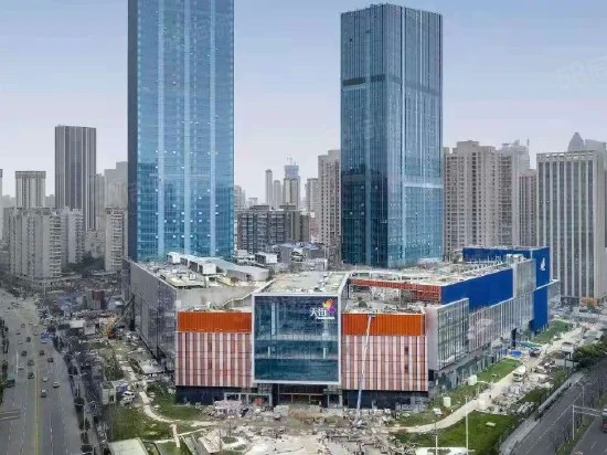 葛洲坝龙湖江宸：高端商业地产的典范