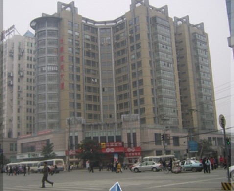 怡景商务大厦：现代化办公空间，优越的商业环境