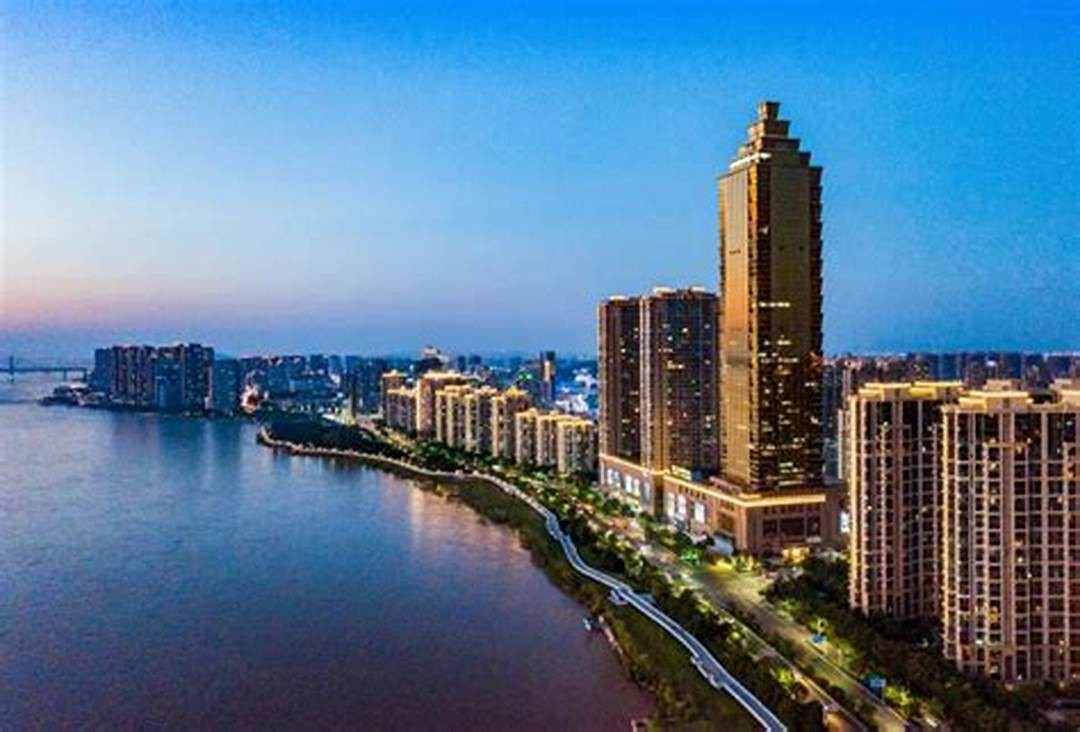 大发地产大厦——南京商业地产的璀璨明珠