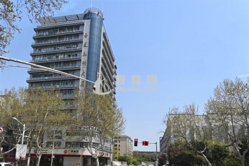 易发五洲大厦：南京商业地产的璀璨明珠