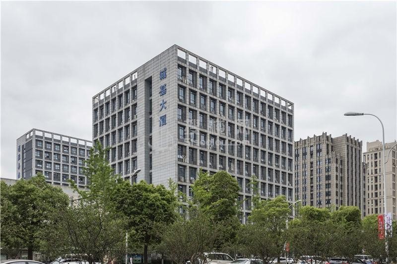 揭秘热租地标-诚基大厦，您不容错过的商业地产新星！