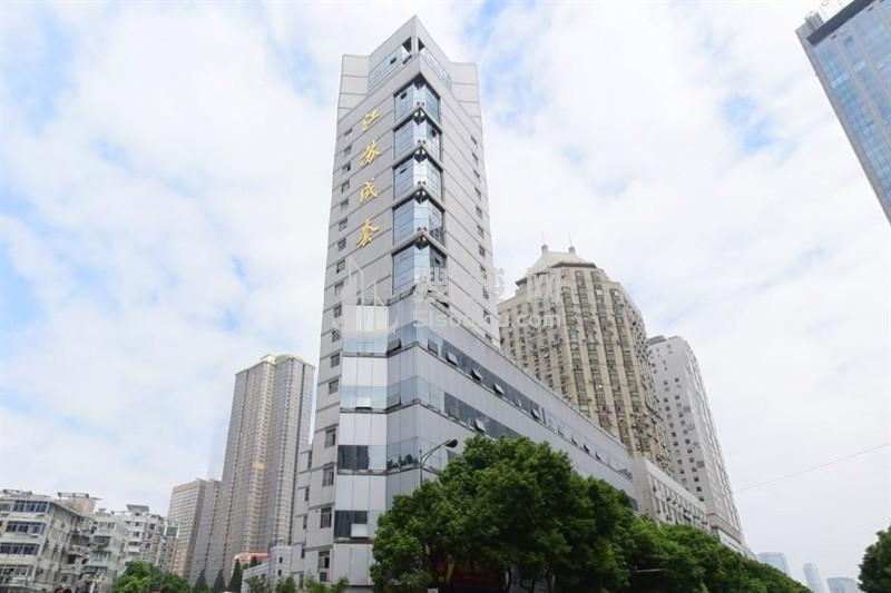 江苏成套大厦——南京市的心脏地带，鼓楼区的璀璨明珠