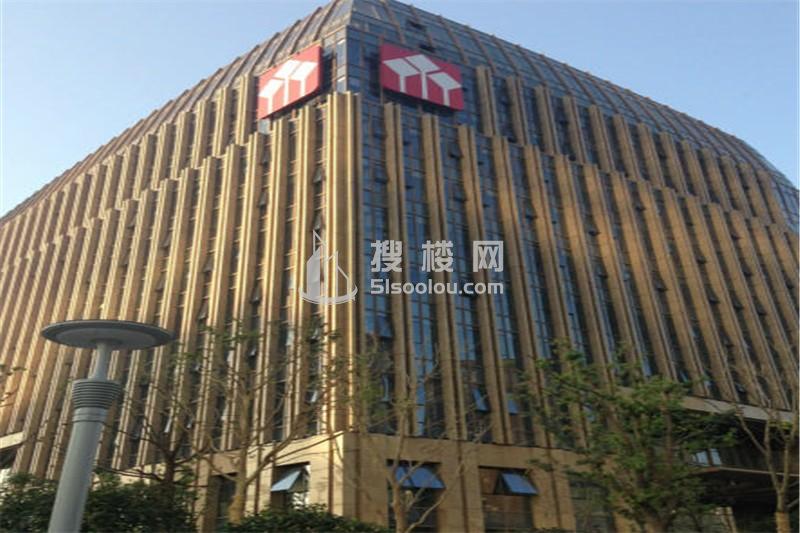 华泰证券广场：现代化商业地产的典范，优越的地理位置和卓越的租赁条件