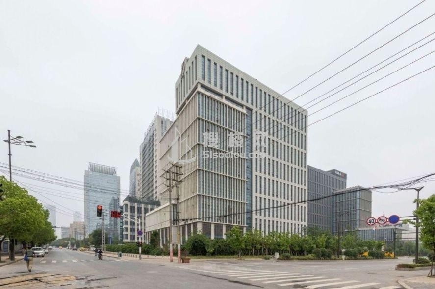 建测大厦：南京市建邺区的高科技商业新地标