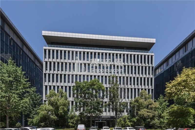 南京雨花国际软件外包产业园：打造高端科技产业聚集地