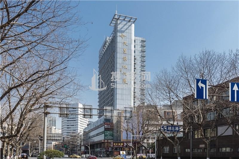 天星翠琅大厦：打造云南北路的地标建筑