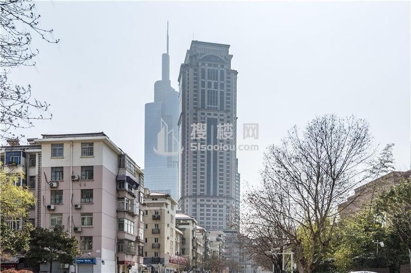 城市之心，卓越之选——南京市鼓楼区中山北路30号城市名人酒店招租