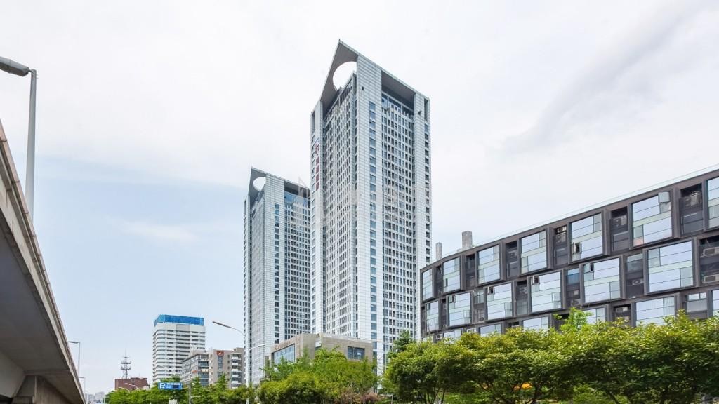 御湖国际大厦——南京商业地产的璀璨明珠