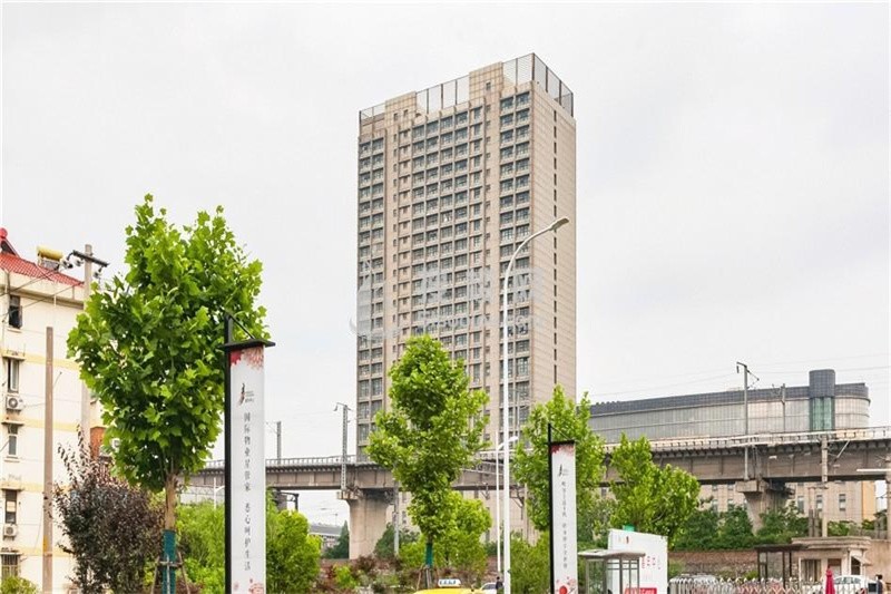 玉桥国际公寓：城市中心的精英寓所