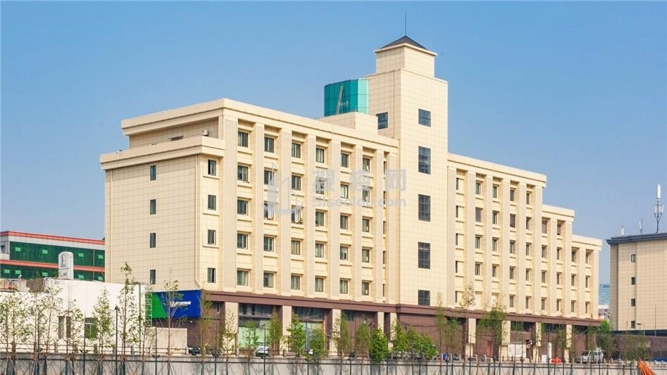 金墙大厦：南部商业中心的一颗璀璨明珠