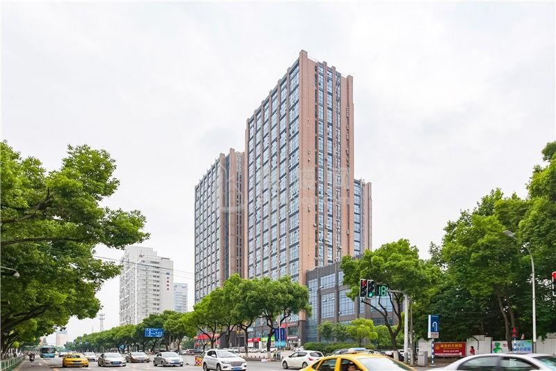 中央金地，商业地产的璀璨明珠