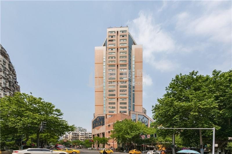 星汉大厦，南京市中心的商务旗舰