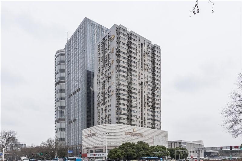 新立基大厦：南京市中心的黄金坐标，商务租赁的新篇章