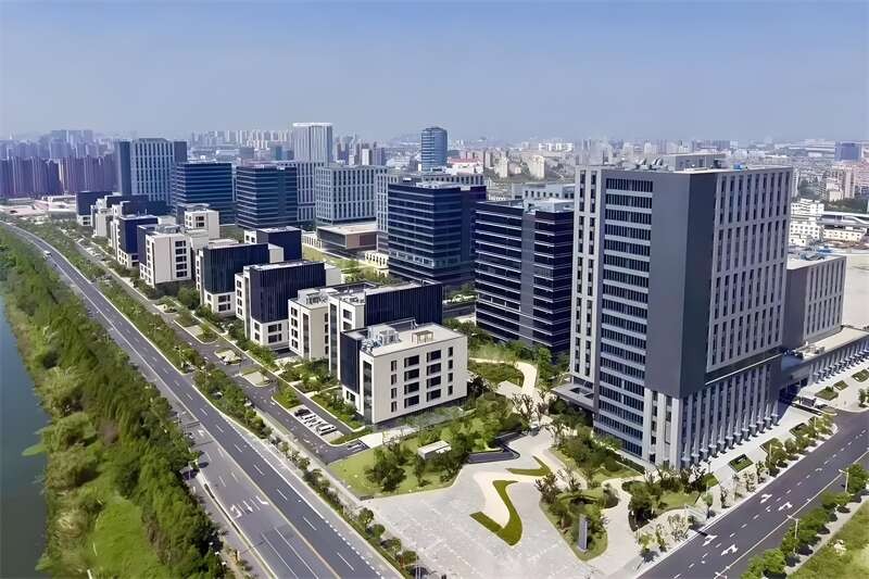 绿色商务的典范：莱蒙国际中心——都市中的绿色硅谷