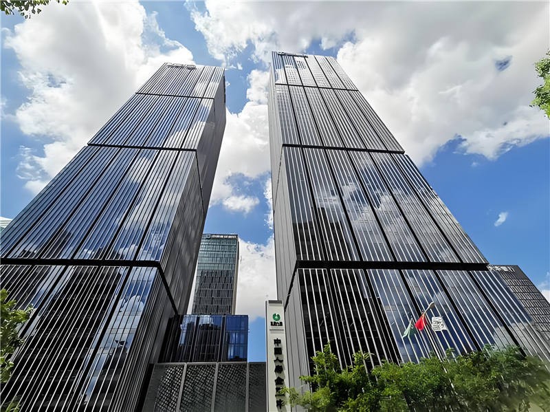 超甲级写字楼典范，中国人寿金融中心