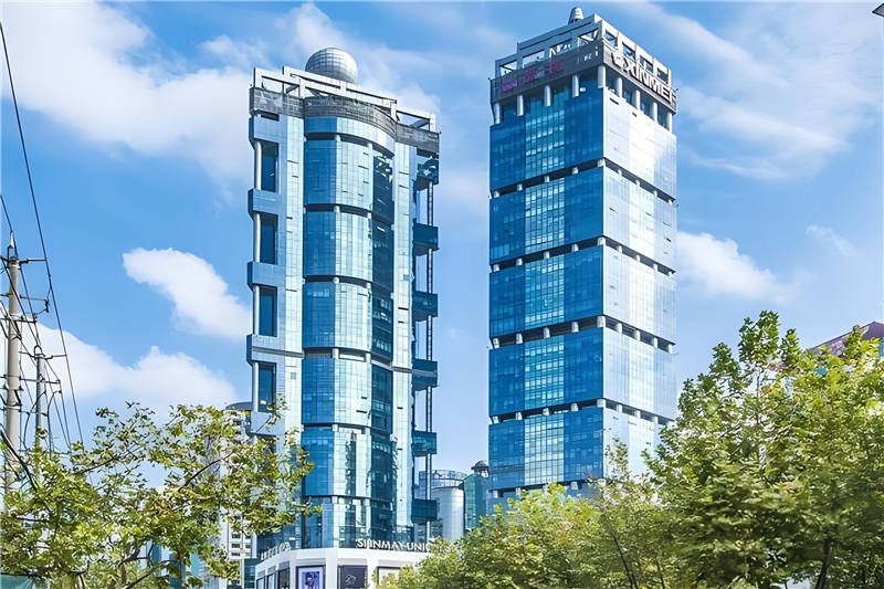 新梅联合广场：地铁上盖，陆家嘴核心地段办公楼出租