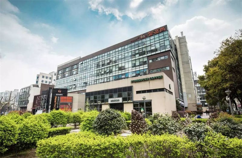 越界·智造局：黄浦区蒙自路的璀璨明珠，老厂房的新生与蜕变