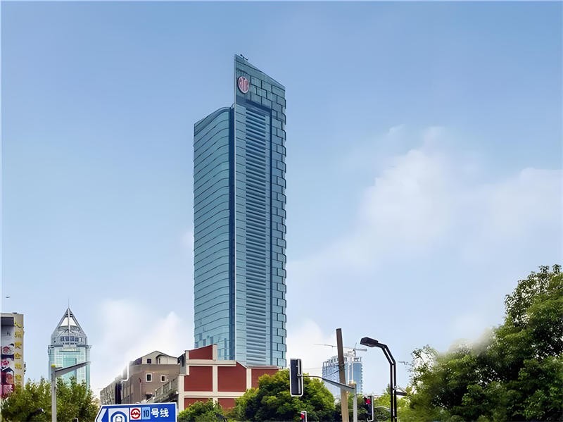 上海中信广场：虹口区的国际5A级写字楼地标，北外滩核心区域的商务旗舰