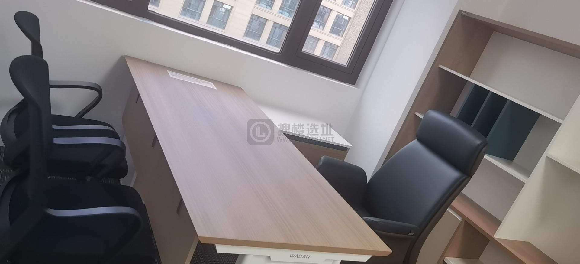 亚龙·东朔空间