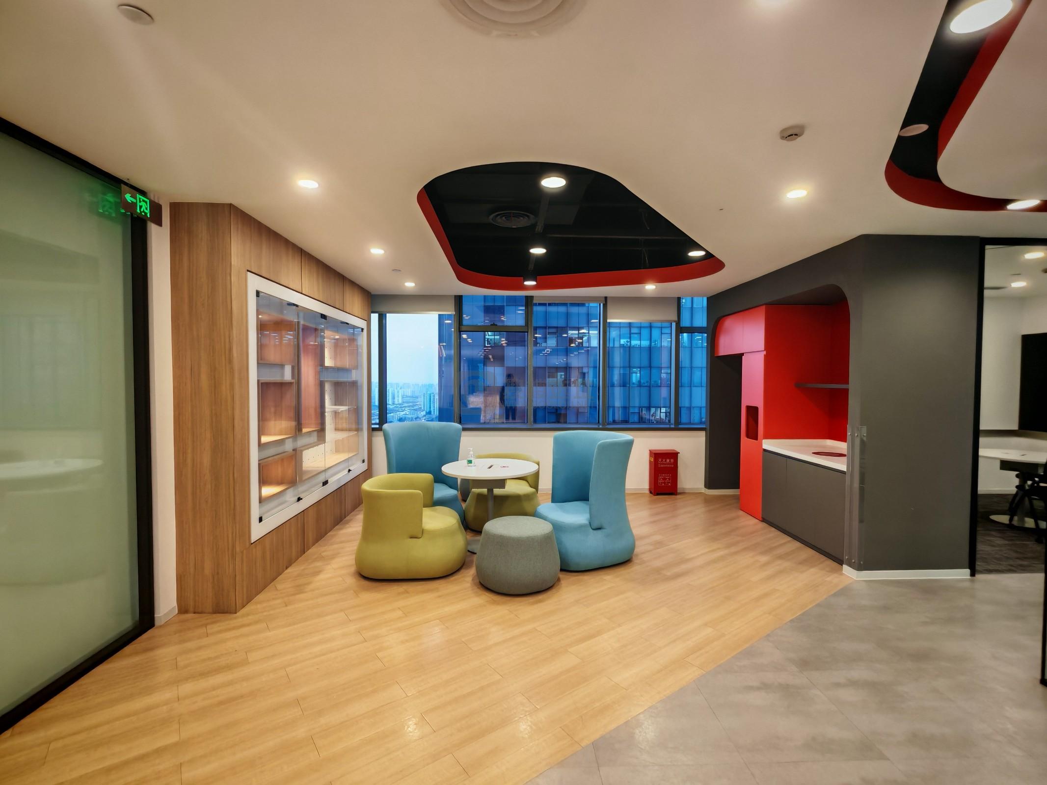 新漕河泾国际商务中心