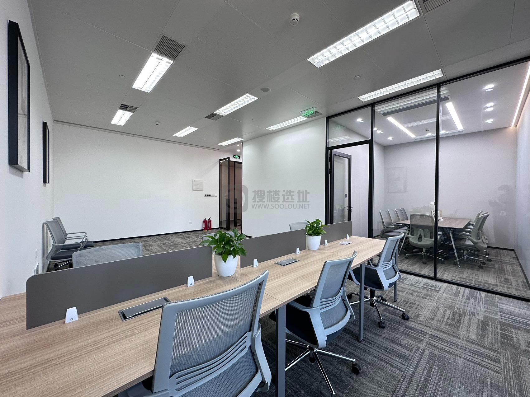 陆家嘴滨江中心（洋泾）