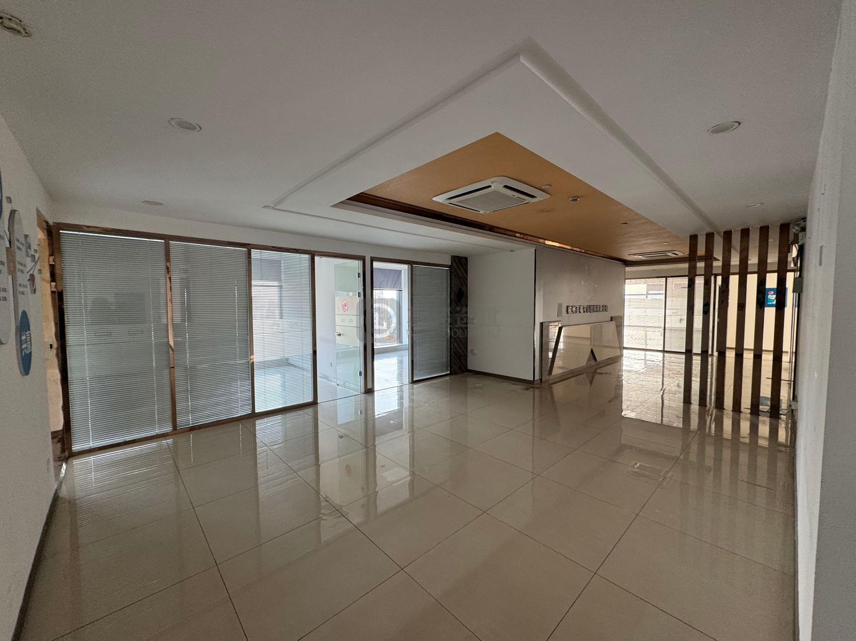 天瑞国际1262平米办公室出租