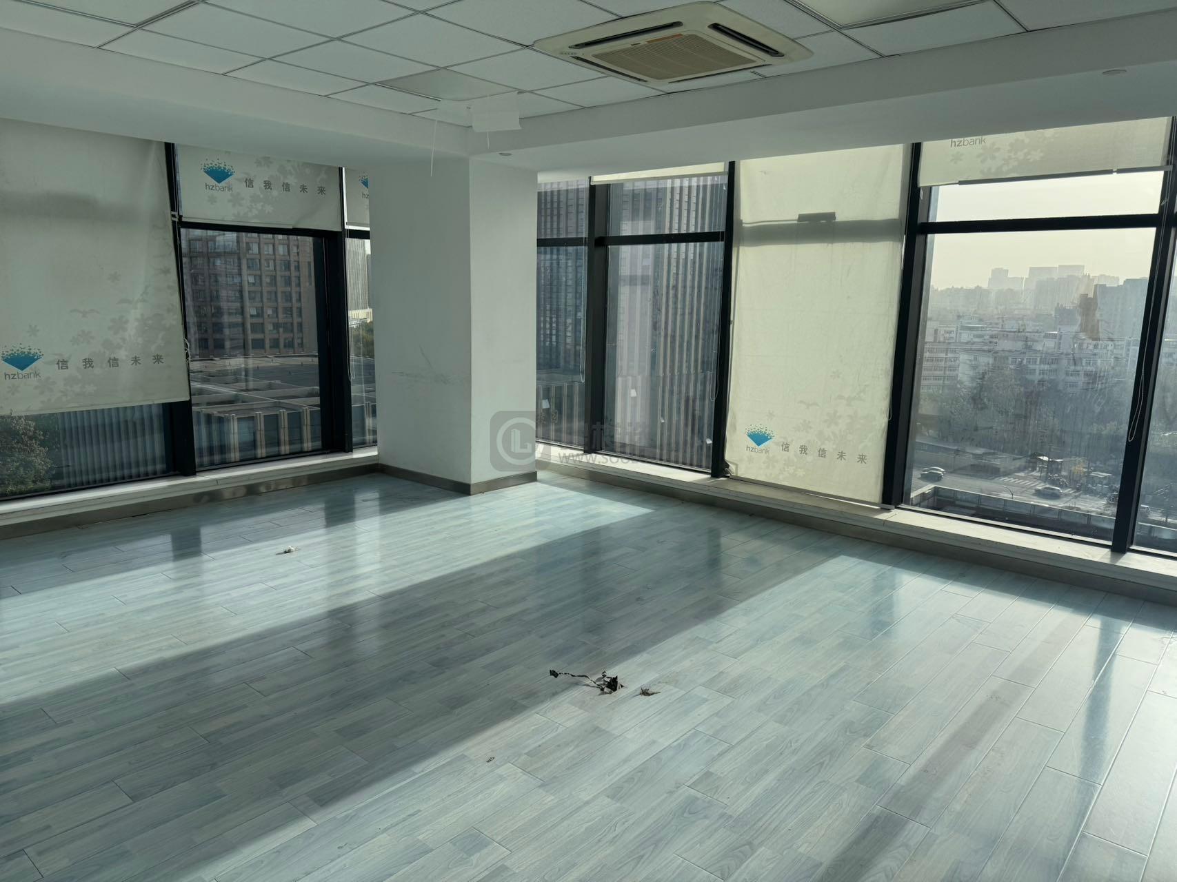 天瑞国际500平米办公室出租