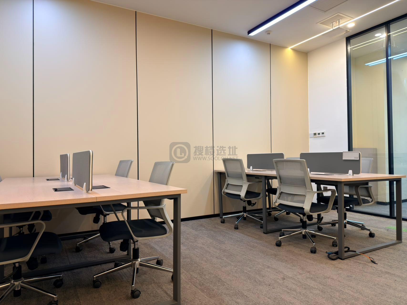 世博耀华商务中心229平米办公室出租