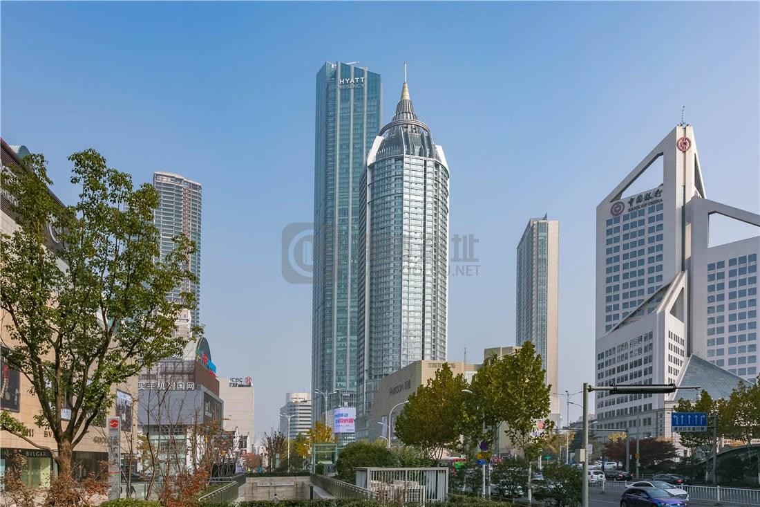 探秘无锡摩天360：209米超高层写字楼的租赁价值