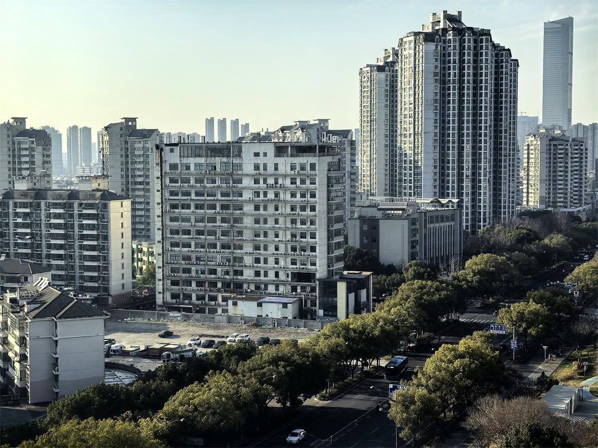 清扬路278号建设综合大楼：交通枢纽旁的办公优选​